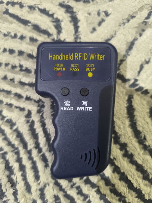 Rfid programmator