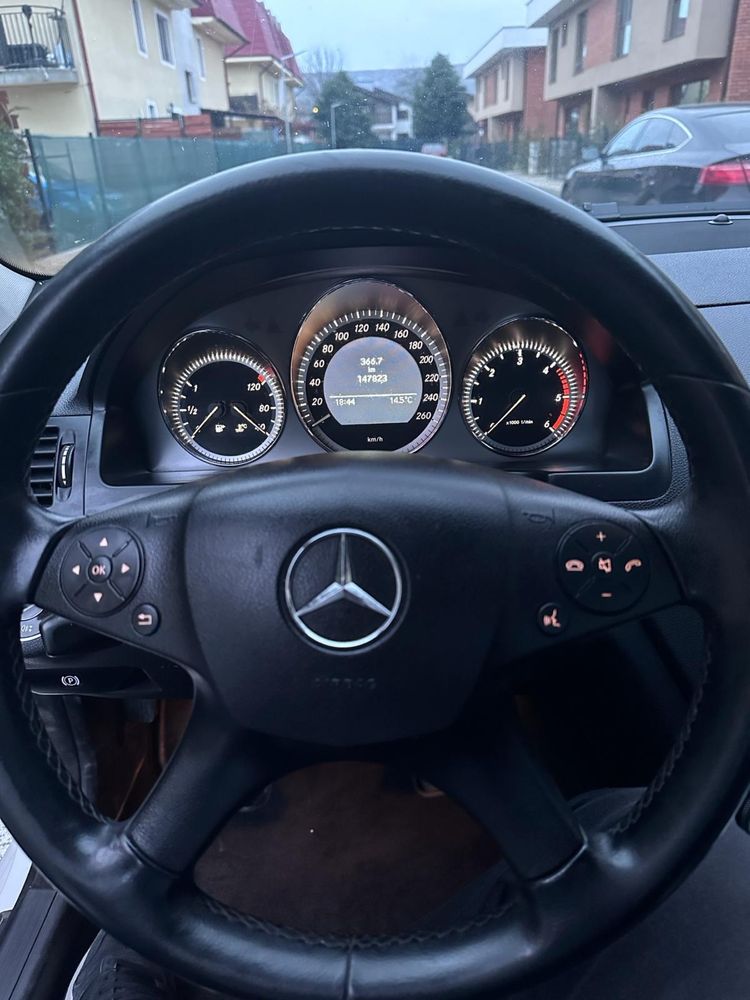 Mercedes-Benz c200 CDI BLUEfficency 148.000 km