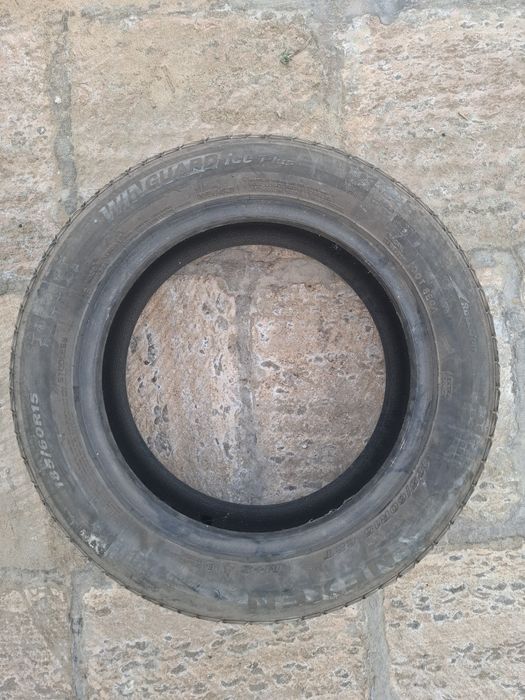 Продается шина 185×60×15. Зимняя липучка. Nexen.