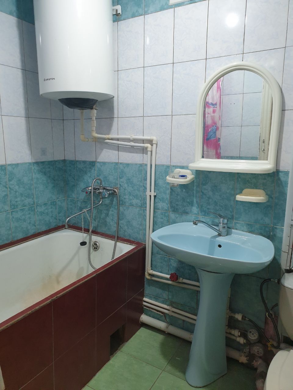 Продается 2х комн.квартира за дворцом химиков