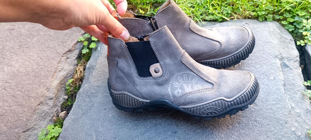 Детски боти и ботушки