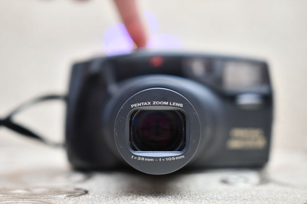 Pentax Zoom 105 R