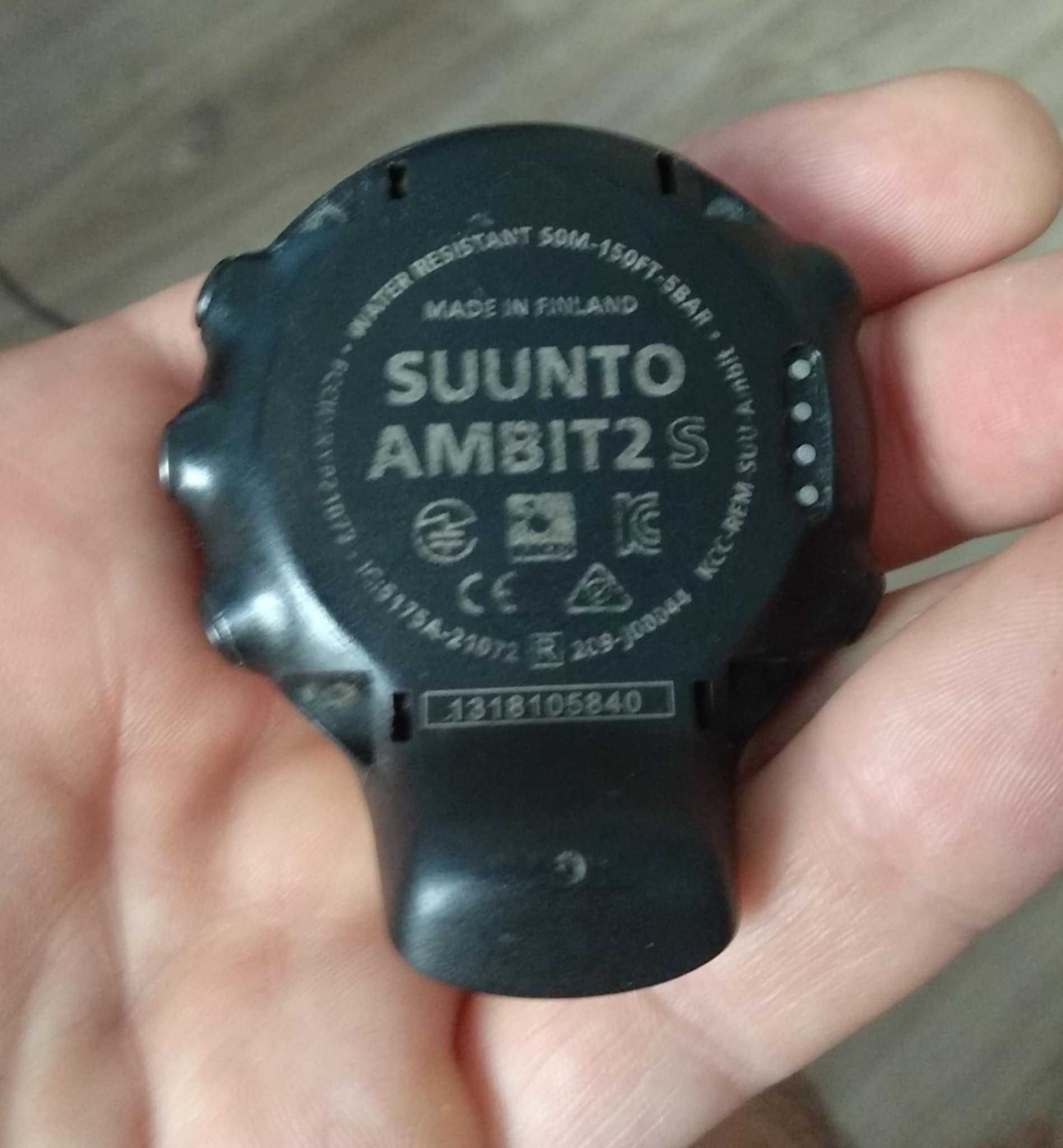 Спортен часовник Suunto Ambit 3 Peak плюс подарък Suunto Ambit 2 S