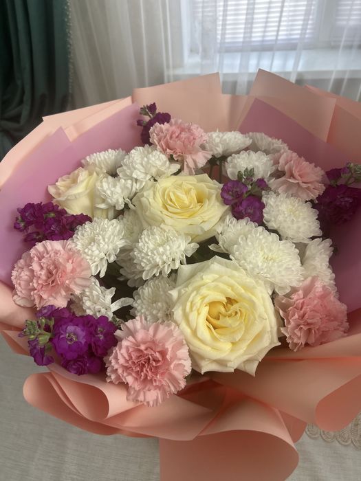 продаю Свежие Цветы  Каждый букет по отдельной цене