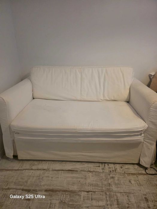 Canapea extensibila 2 persoane