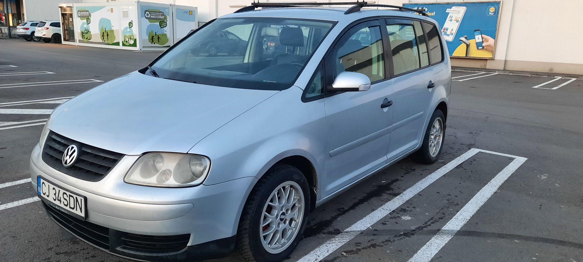 Volkswagen Touran 1.9 bkc DSG automat 7 locuri piele