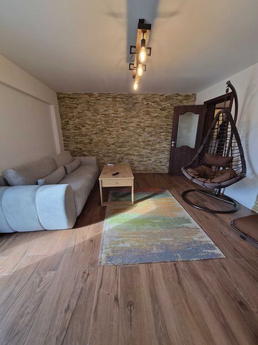 Piata victoriei, apartament spatios amenajari noi, de lux, proprietar.