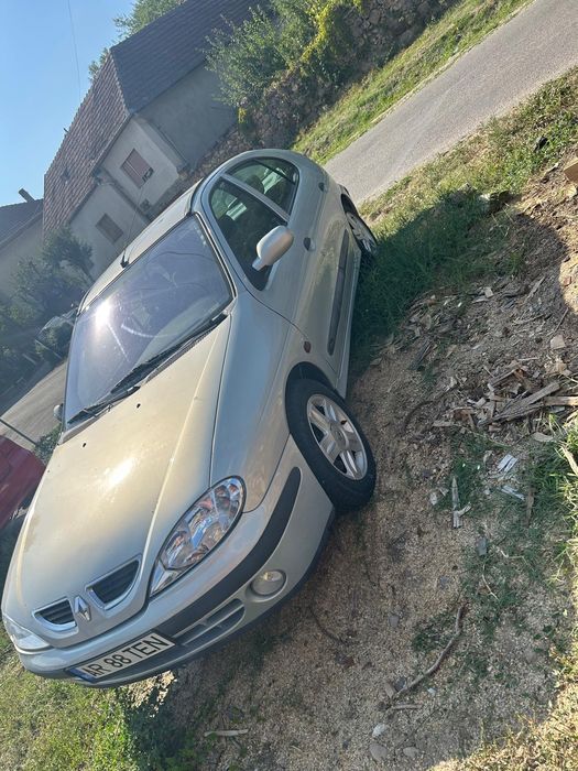 Vând Renault Megane