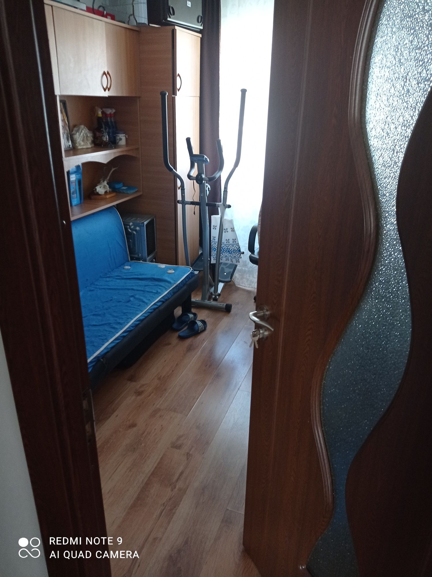 Vând apartament 3 camere 51mp,în C-uri