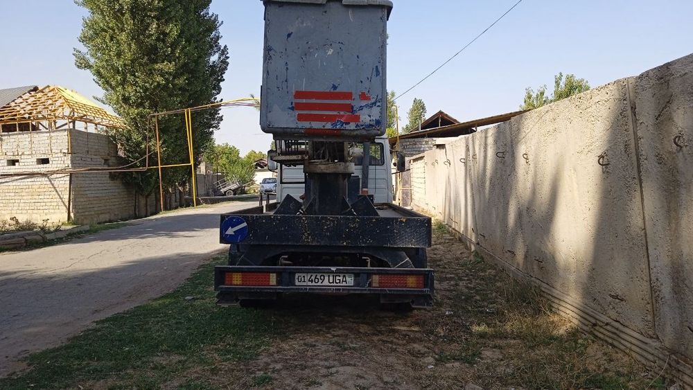 Продам авто вишка на ходу