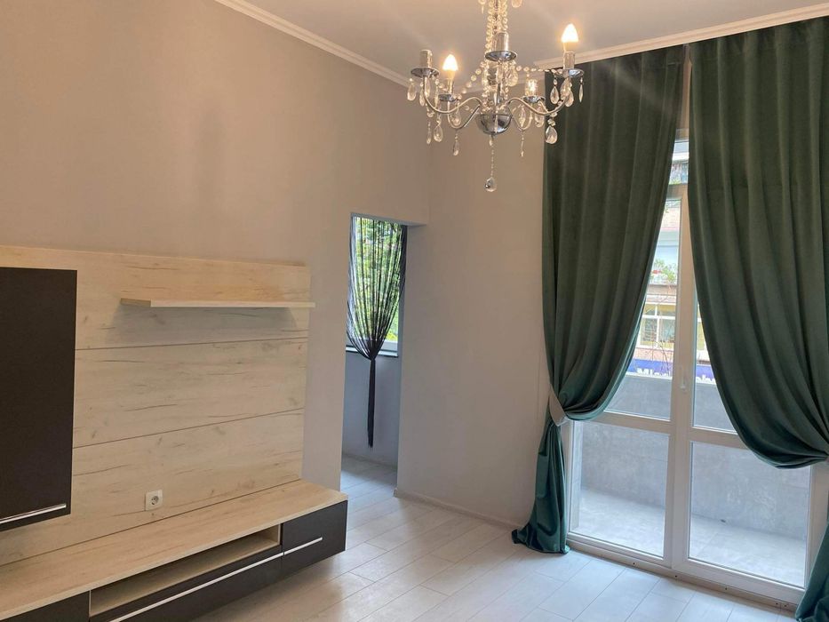 Дава се под наем Тристаен апартамент в Стара Загора, ОРБ - 100 кв.м за 408 € - Снимка #1