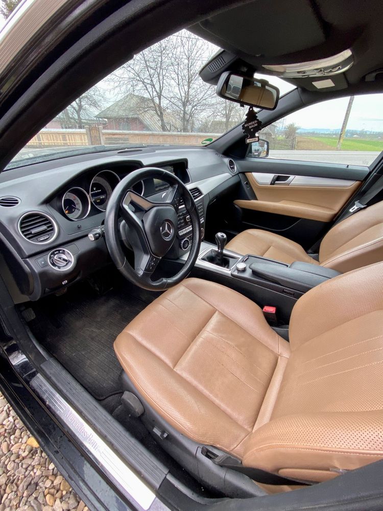 Mercedes W204 2013