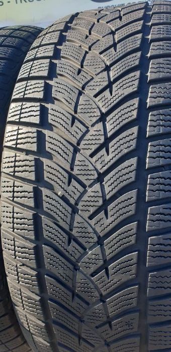 275 35 19, 245 40 19, 285 40 19, 255 45 19, 275 40 19, 245 45 19