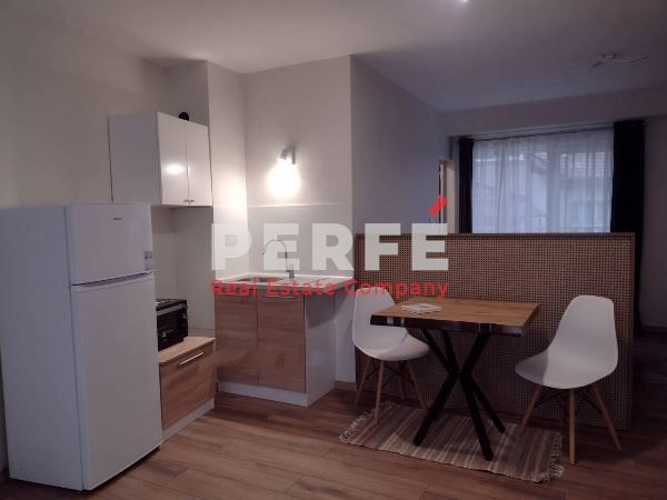 Продава се Едностаен апартамент в Бургас, Център - 72 кв.м за 2987 €/кв.м - Снимка #2