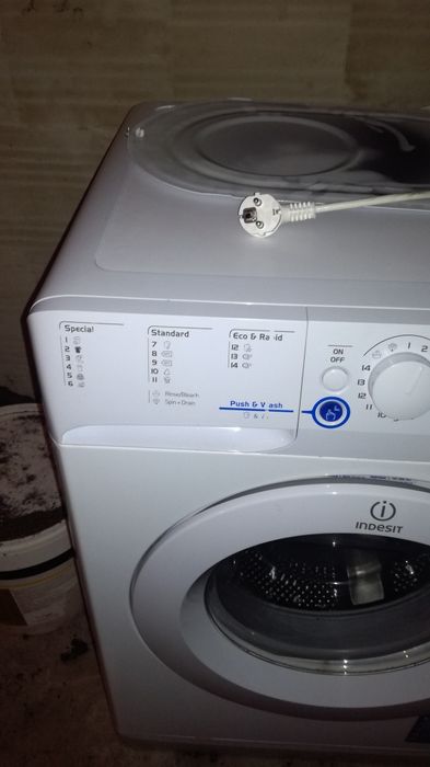indesit - пералня на части