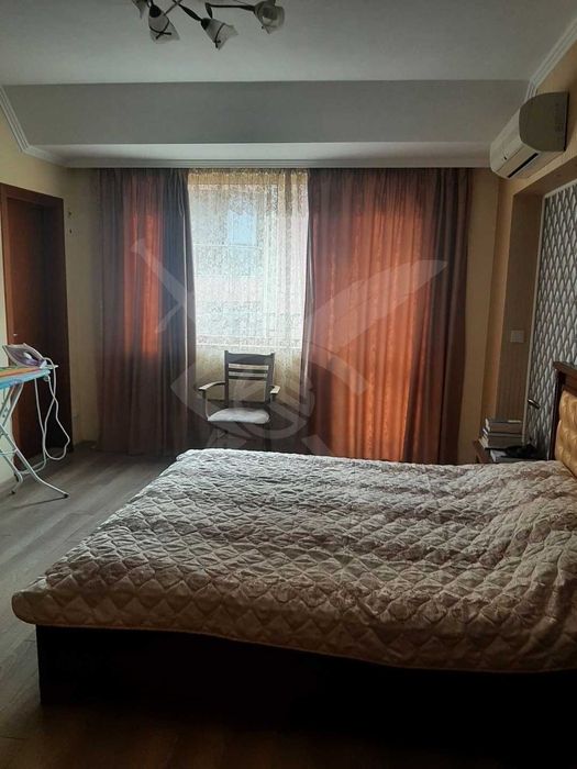 Продава се Тристаен апартамент в Варна, Галата - 120 кв.м за 1650 €/кв.м - Снимка #10