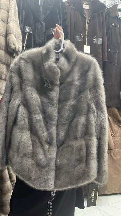 Шуба оригинал новый с итекеткой