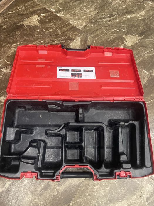 Hilti куфари  хилти