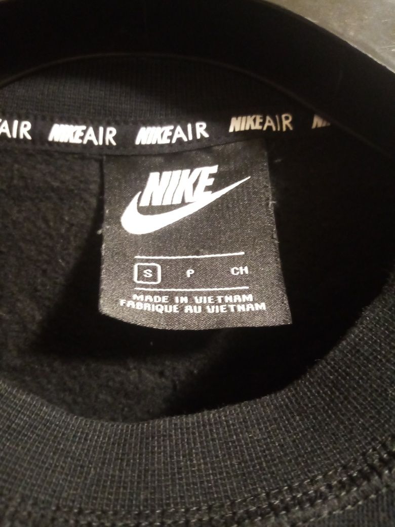 Дамски суичър Nike