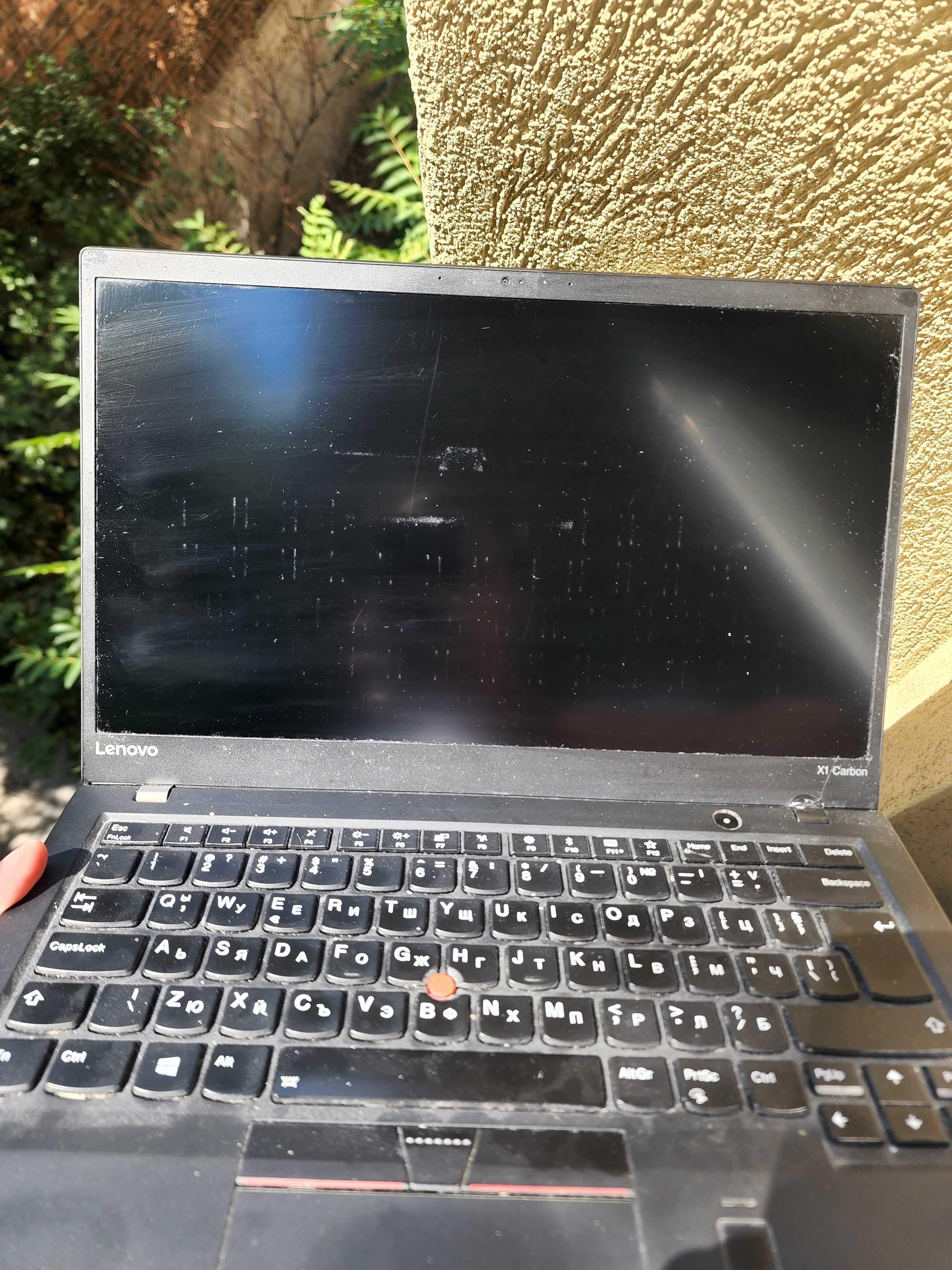 Lenovo X1 Carbon