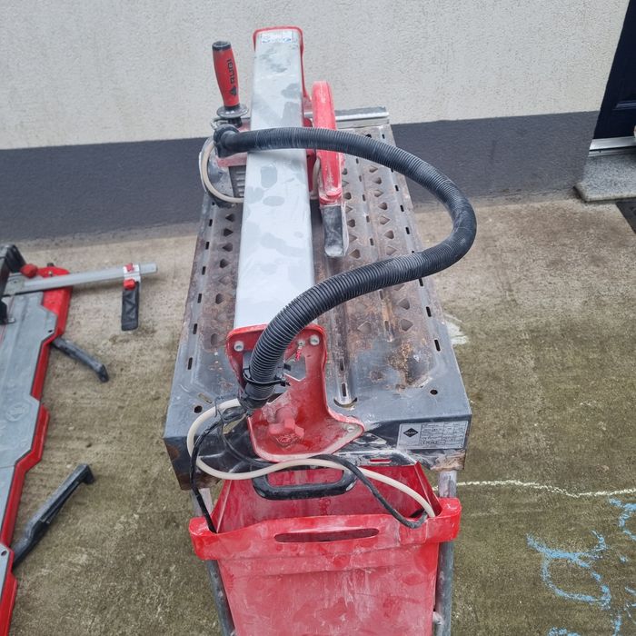 Masina RUBI gresie, faianta,ceramica pe apa( sigma montolit)