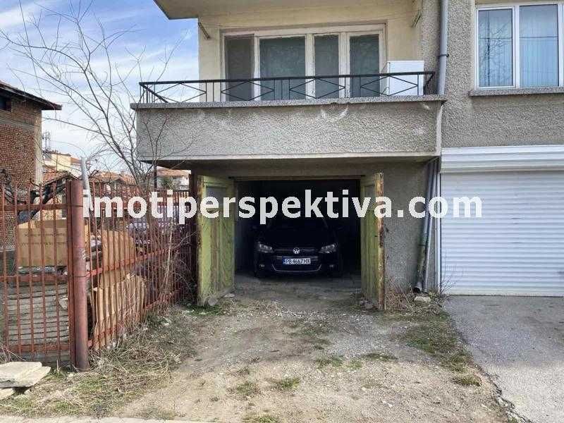 реф.17550 Етаж от къща с гараж в цената-Коматево!