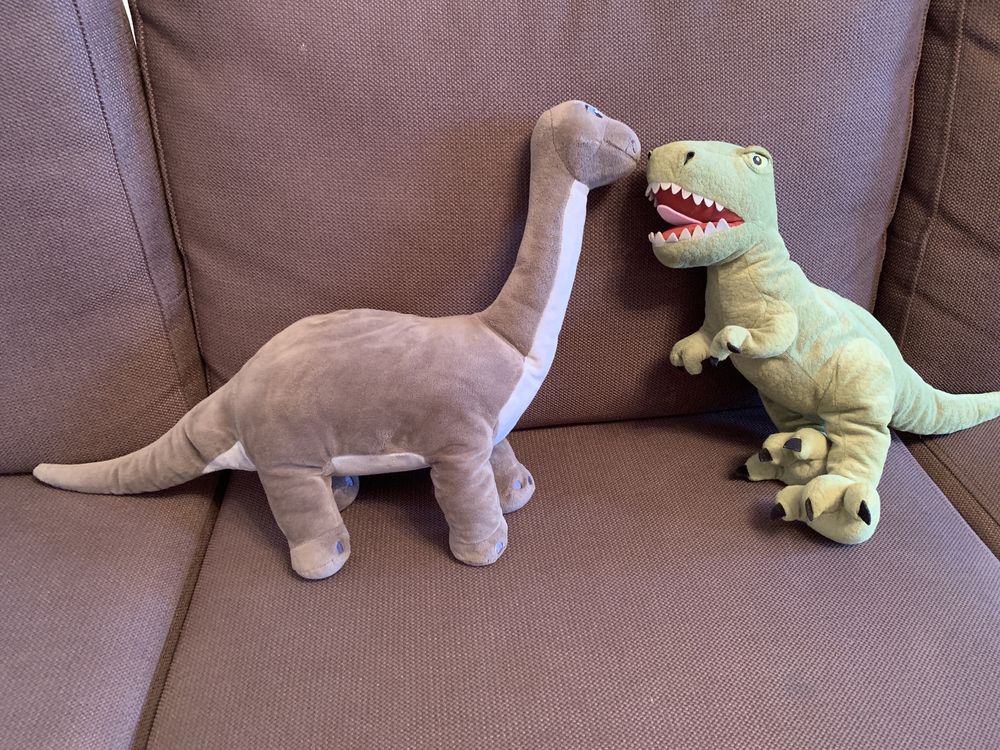 Plusuri dinozauri Ikea - urs Masha