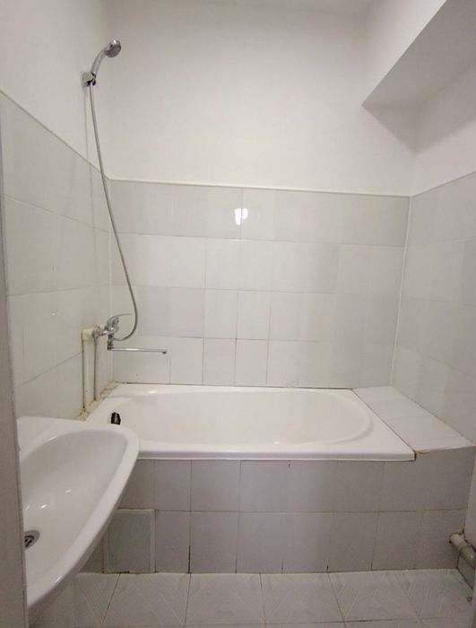 7 mkr da 4 xonalik uy sotiladi