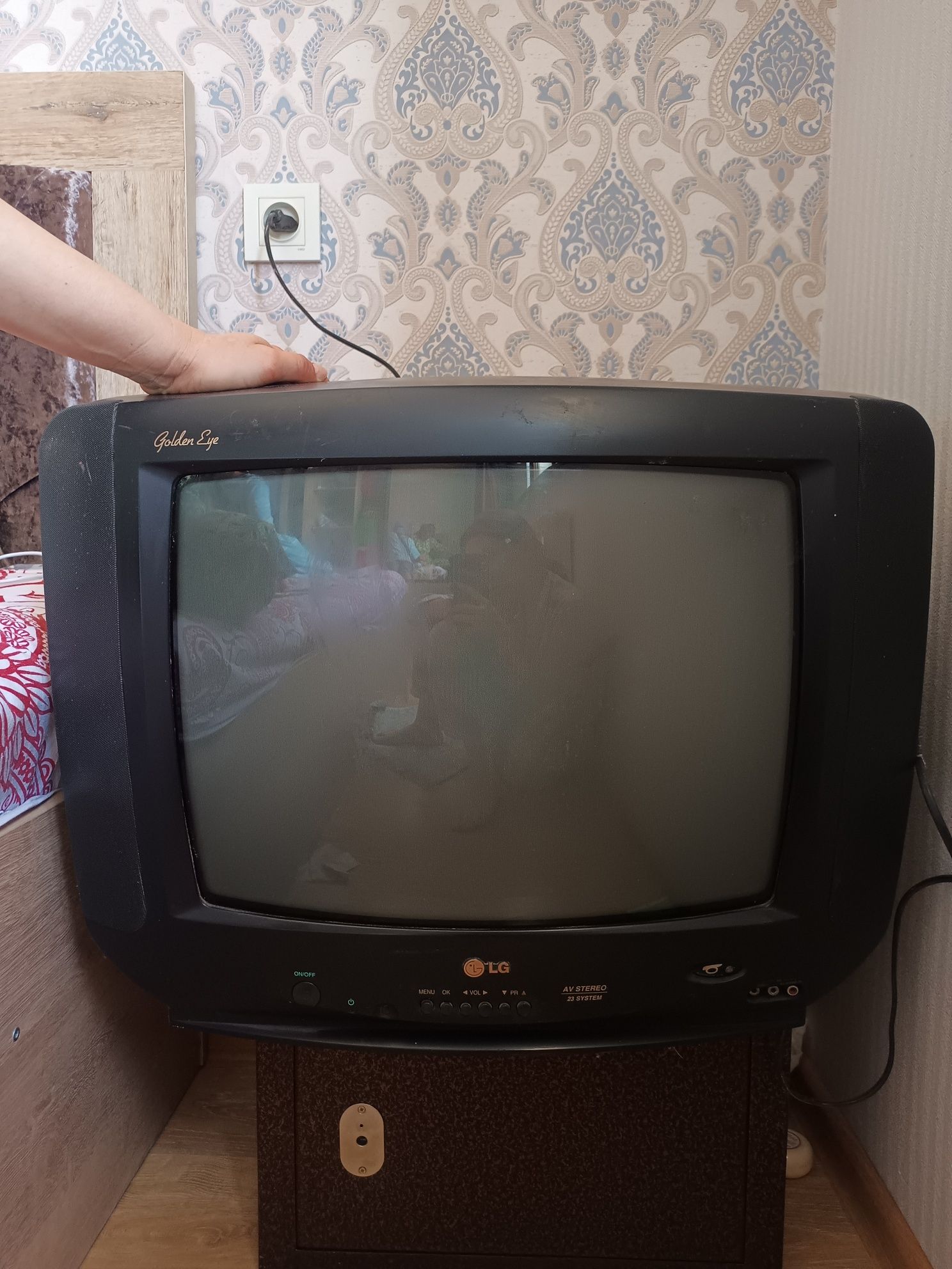 Старый Телевизор
