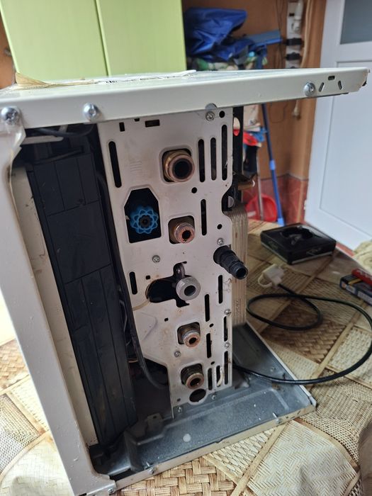 Centtala termica tiraj fortat Aristton pentru piese