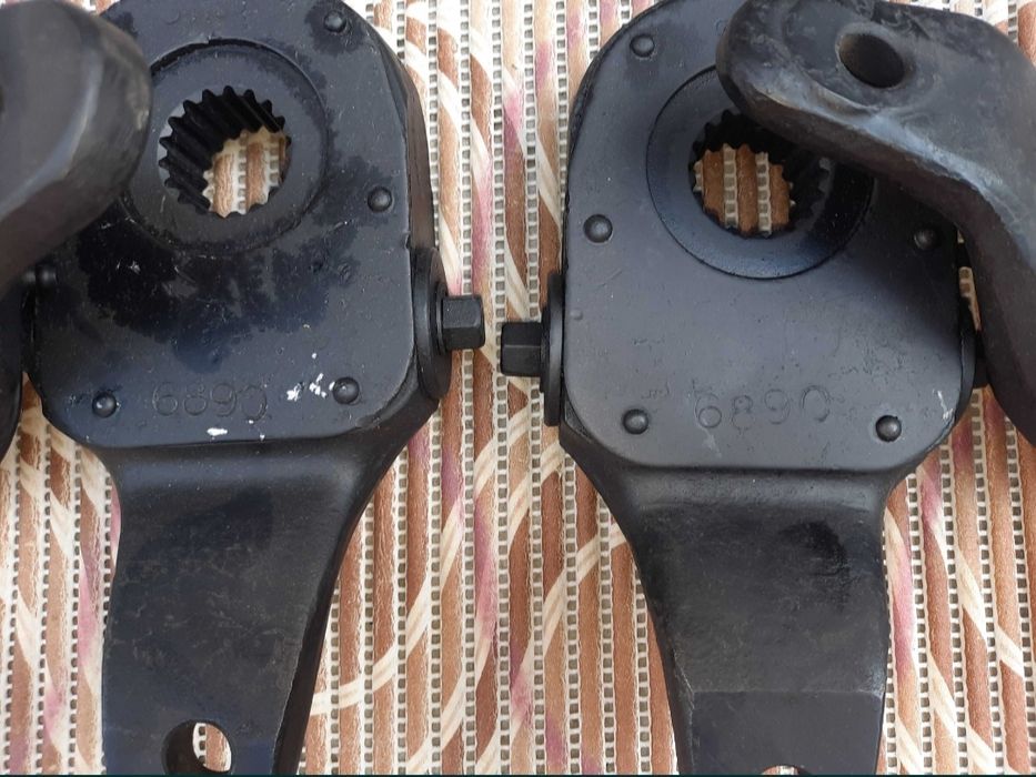 Parghie(lacat)fuzeta fataRaba