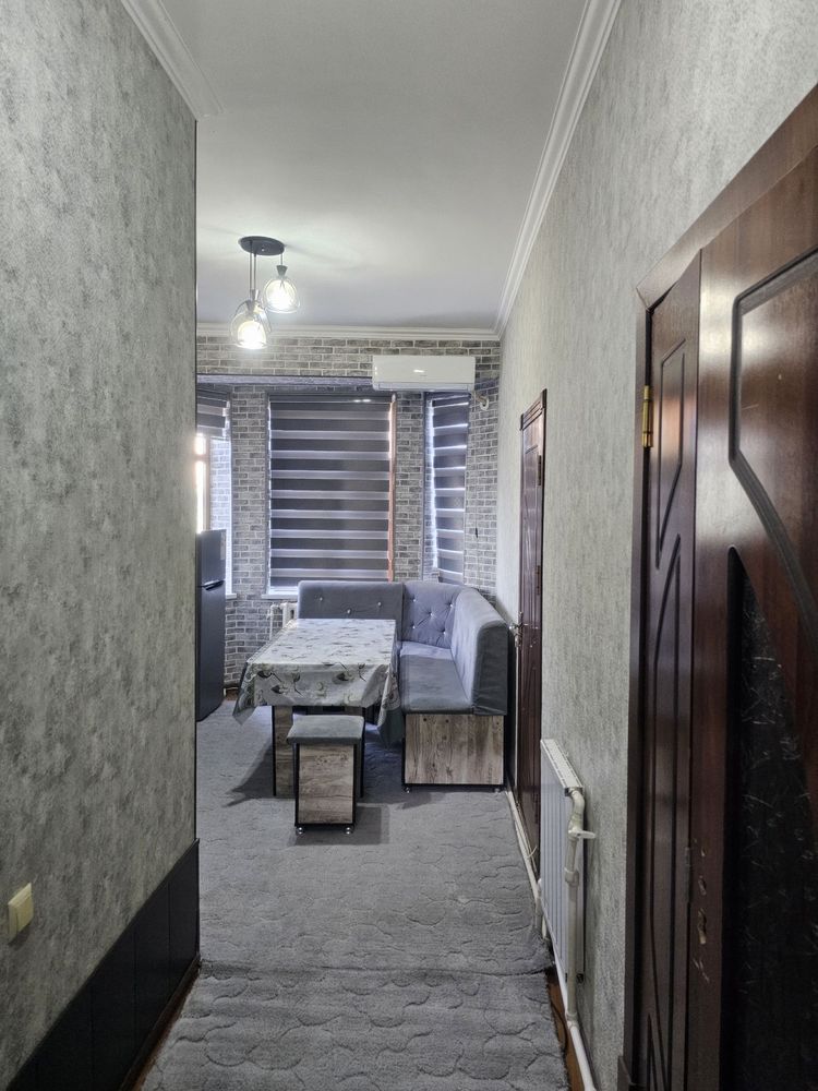 Atlasdi yonidan yangi domdan 2 xona 2 qavat  ejaraga beriladi