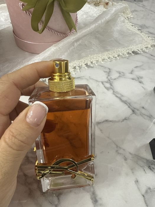 Дамски парфюм на Либре