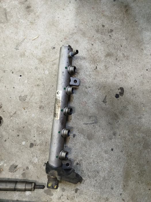 Injectoare / rampa injectoare 1.6 DCI/160cp