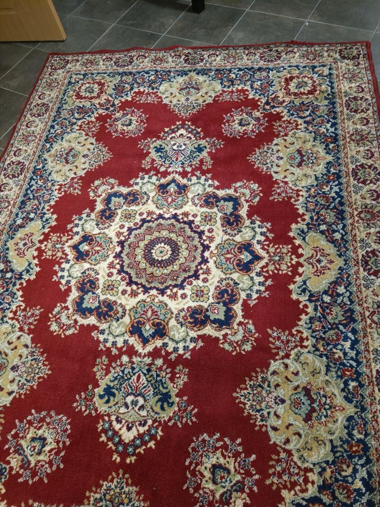 Тип персийски килими български