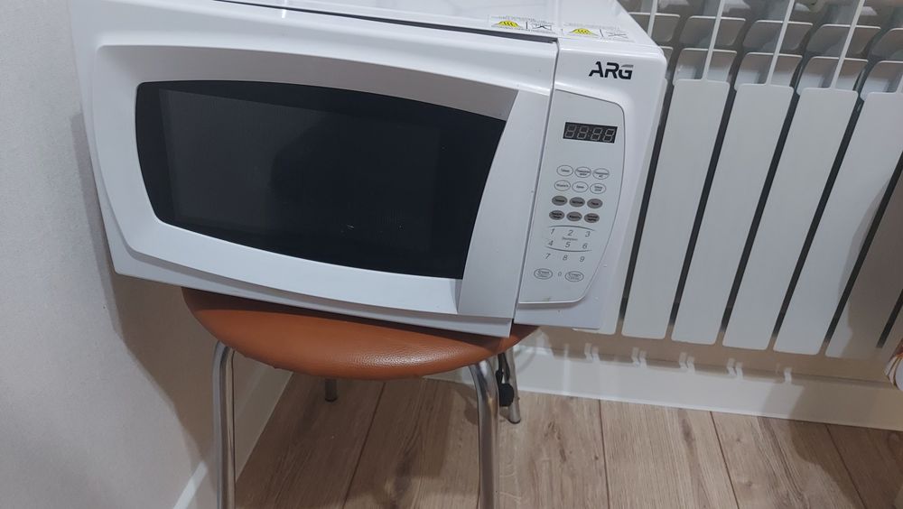 Продам микроволновку в отличном состоянии