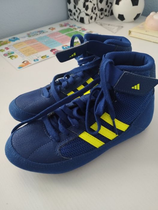 Детски обувки за борба adidas