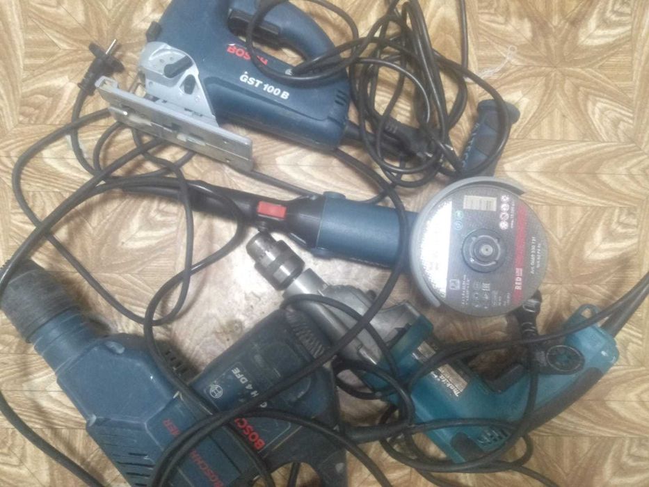 Услуги плотника. Мелкие ремонты. Звоните в любое время суток.