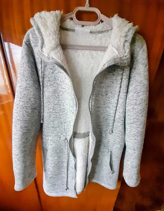 Jacheta de Dama cu Captuseala  de Plus