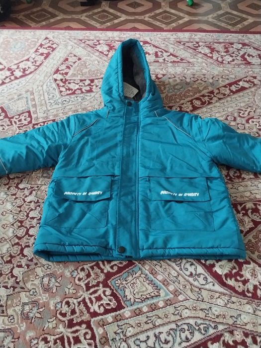 Продам зимнюю куртку