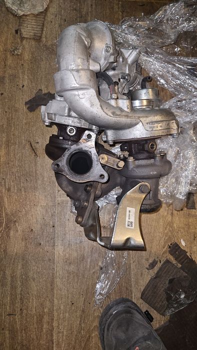 Битурбо за двигател М651