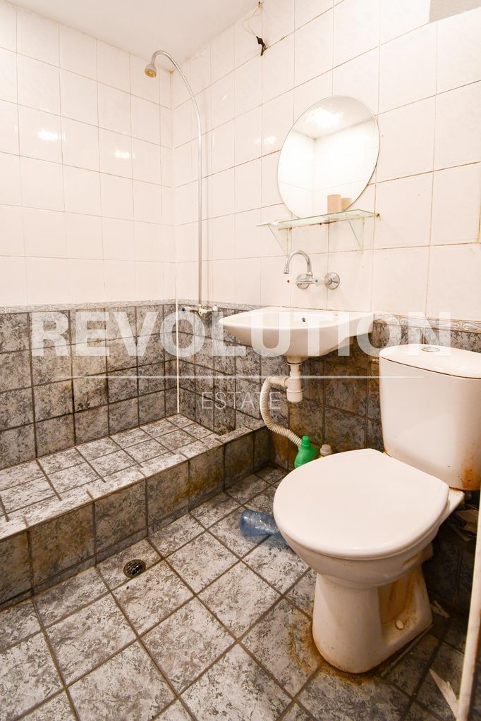 Дава се под наем Тристаен апартамент в София, Овча купел 1 - 80 кв.м за 600 € - Снимка #9