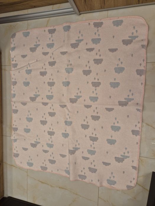 Бебешки одеяла всякаква дебелина по 10 лева всяко