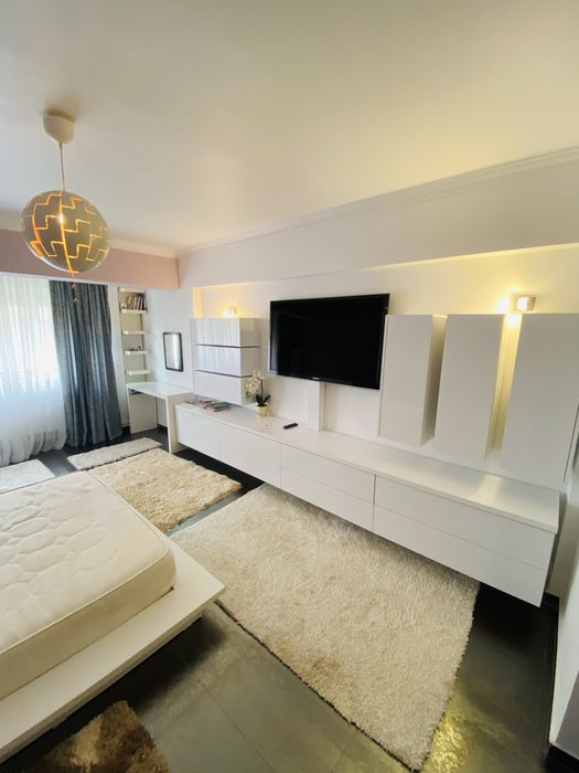 Inchiriez Apartament zona Tomis Nord Constanta