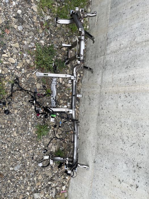 Cadru metalic sustinere plansa bord bmw x4 g02 cod piesa 6822019