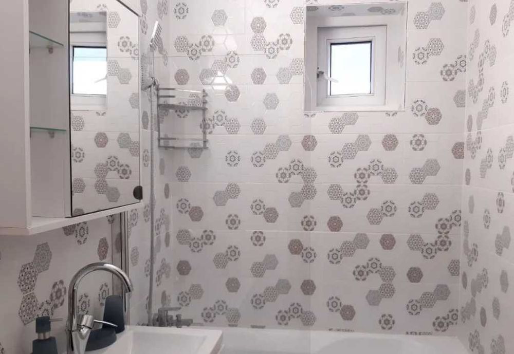 Дава се под наем Двустаен апартамент в Пловдив, Изгрев - 64 кв.м за 239.7 € - Снимка #5