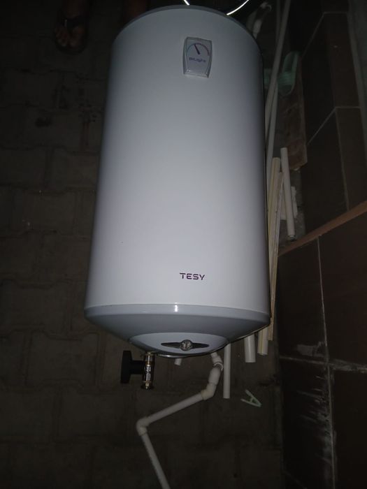 Vand boiler electric Tesy 80 litrii