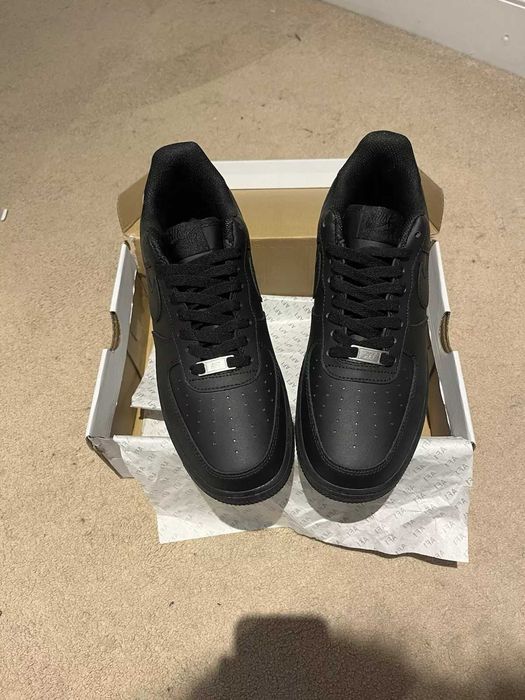 Nike Air Force 1 Negri (40.5) FULLBOX | Livrare rapida cu verificare