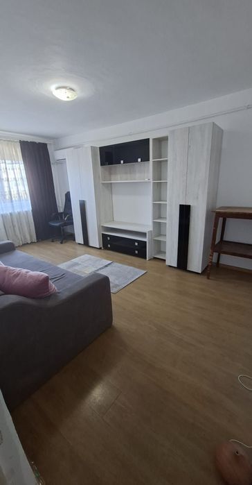 PODU DE FIER apartament 2 camere decomandat 360 euro