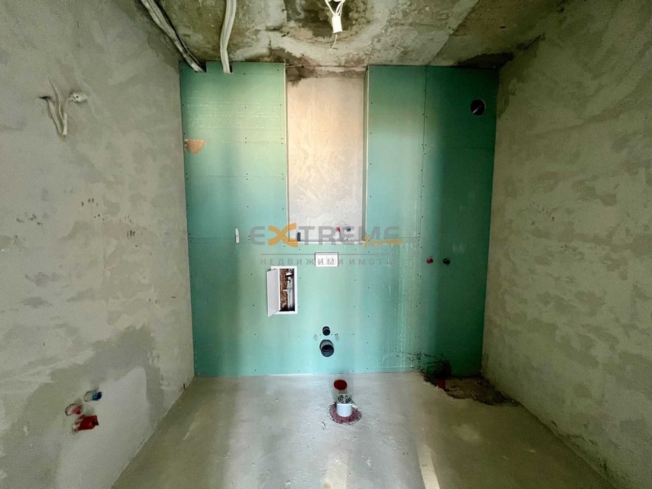 Продава се Двустаен апартамент в Варна, м-т Св. Никола - 204 кв.м за 1612 €/кв.м - Снимка #4